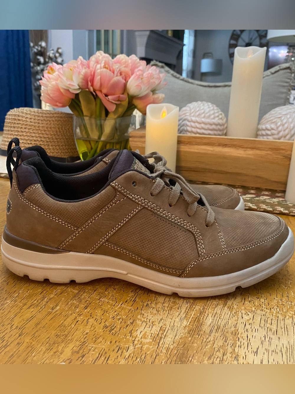 Rockport City Edge Lace Up Mens Casual Shoes… size 8.5